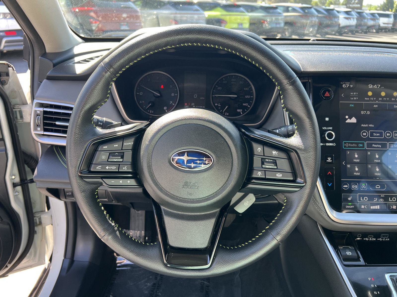 Used 2025 Subaru Outback Onyx Edition AWD/4WD image 37