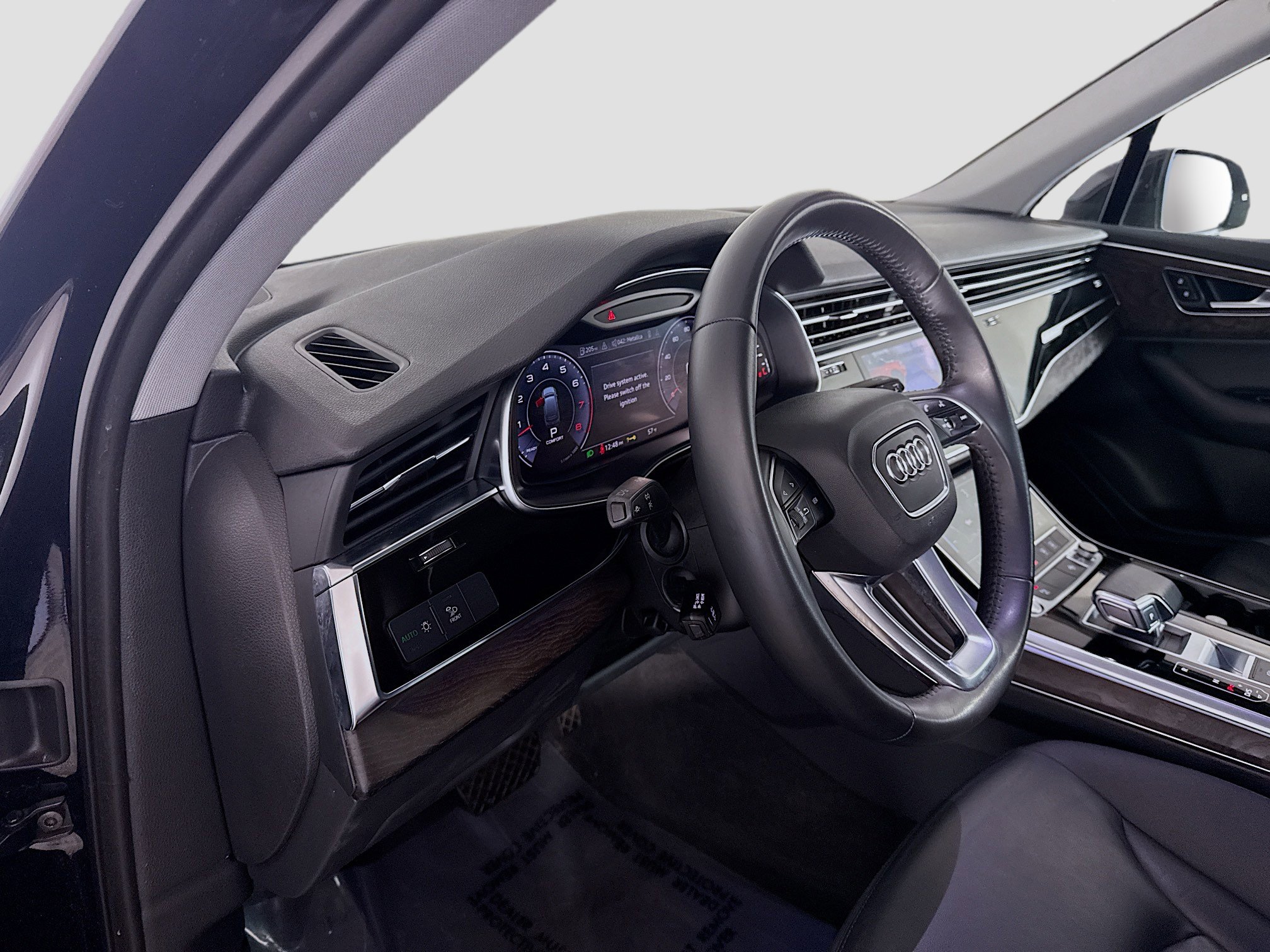 Used 2020 Audi Q7 3.0T Premium w/ Convenience Package image 23