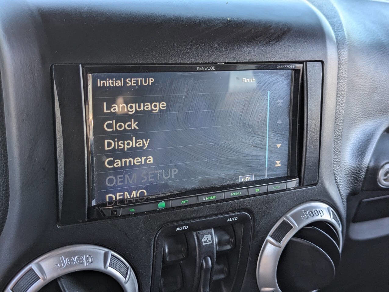 Used 2016 Jeep Wrangler Unlimited Sahara w/ Connectivity Group image 30