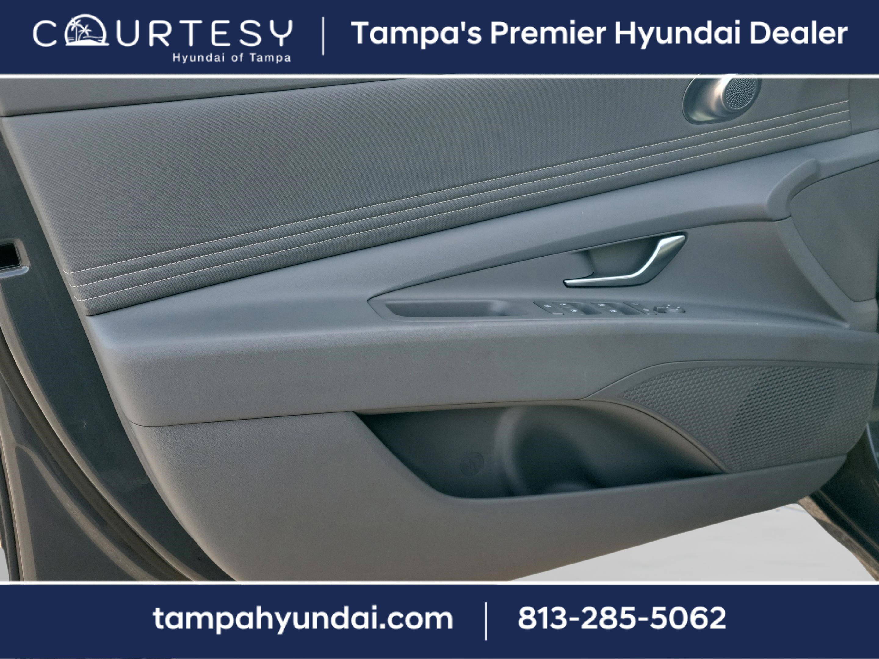 Certified 2025 Hyundai Elantra Sport image 16