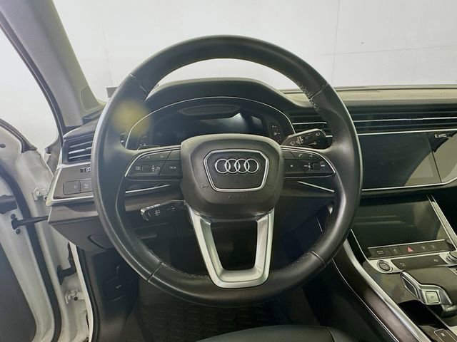 Used 2022 Audi Q7 3.0T Premium Plus image 11