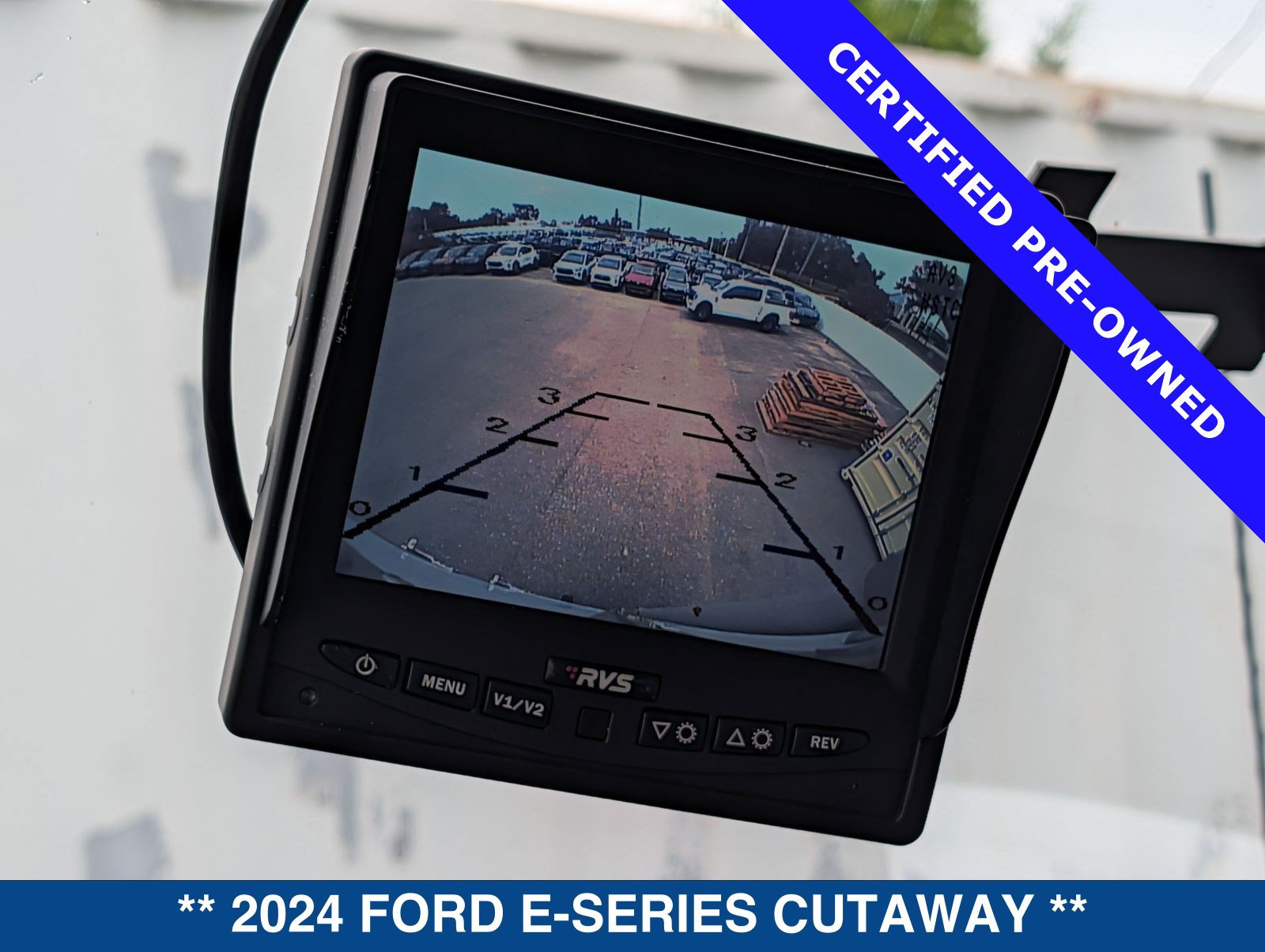 Certified 2024 Ford E-350 and Econoline 350 Super Duty w/ Power Windows & Locks Group RWD image 36