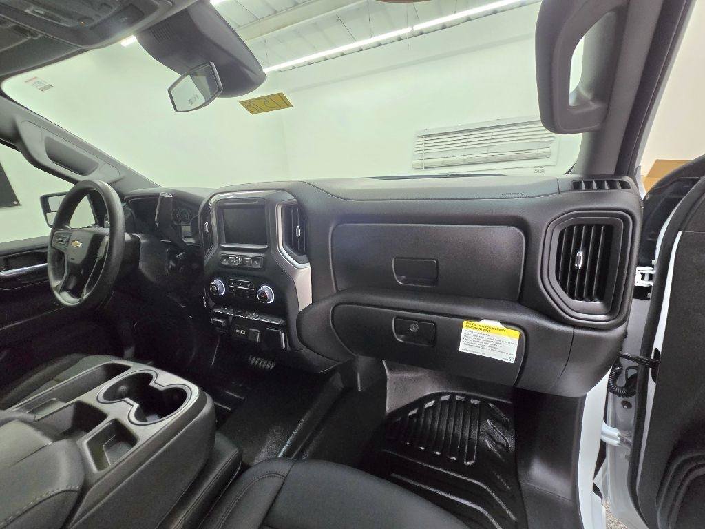 Used 2023 Chevrolet Silverado 1500 W/T w/ WT Value Package AWD/4WD image 20