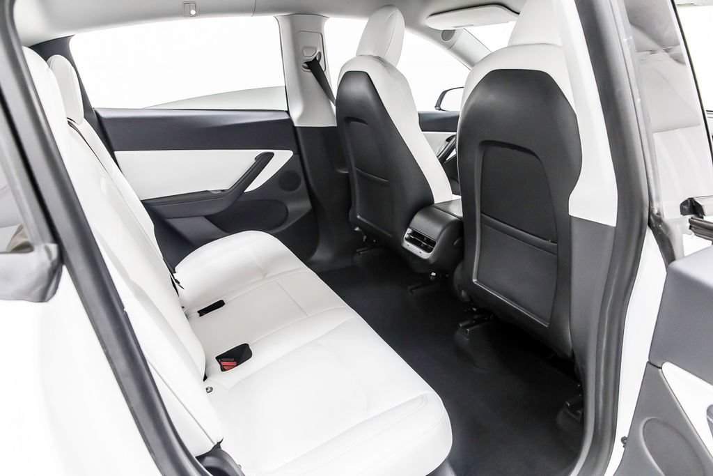 Used 2021 Tesla Model Y 2WD image 36