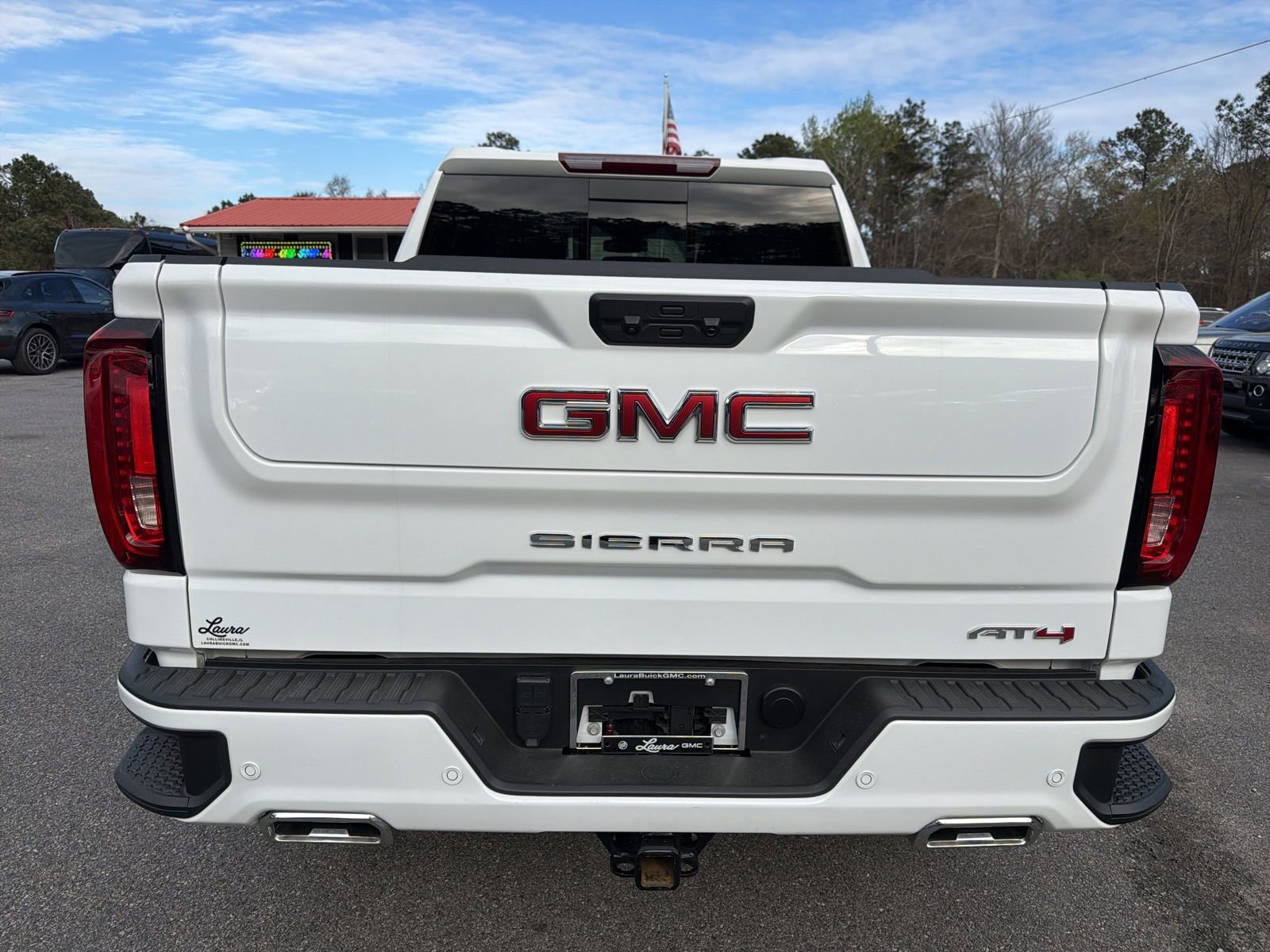Used 2025 GMC Sierra 1500 AT4 w/ AT4 Preferred Package image 5