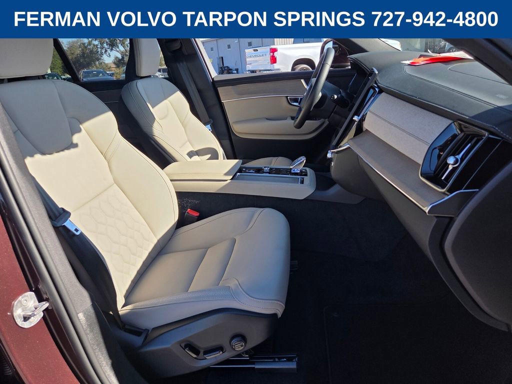 New 2026 Volvo XC90 B5 Plus image 21