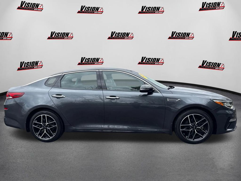 Used 2020 Kia Optima SE image 4