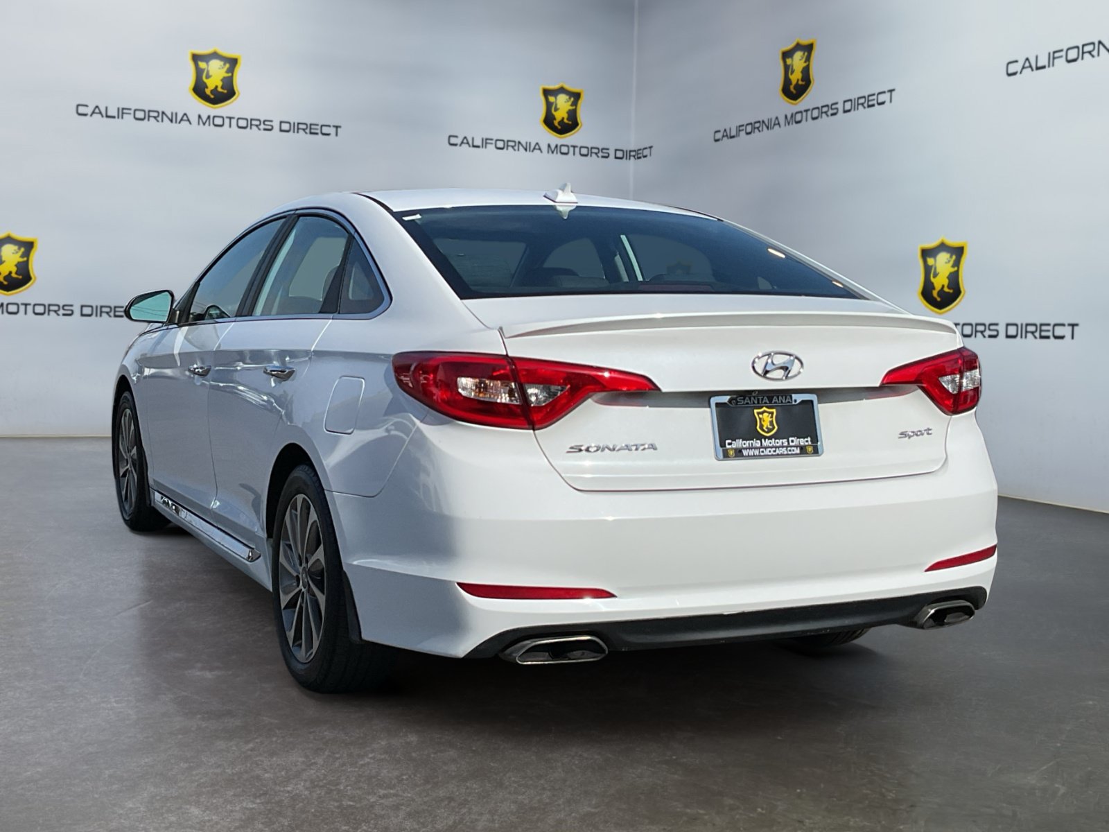 Used 2016 Hyundai Sonata Sport w/ Option Group 02 FWD image 7