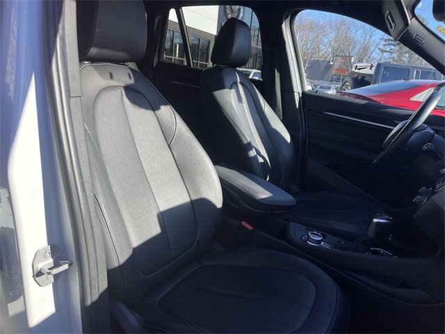 Used 2017 BMW X1 xDrive28i image 25