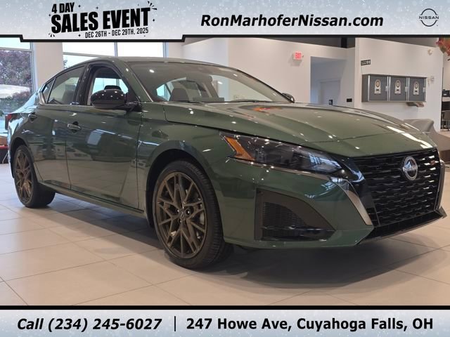 New 2025 Nissan Altima 2.5 SR w/ SR Premium Package image 1