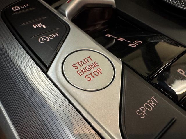 Used 2023 BMW 230i 230i w/ Premium Package image 10