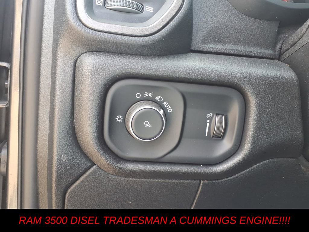 Used 2024 RAM 3500 Tradesman w/ Chrome Appearance Group AWD/4WD image 20