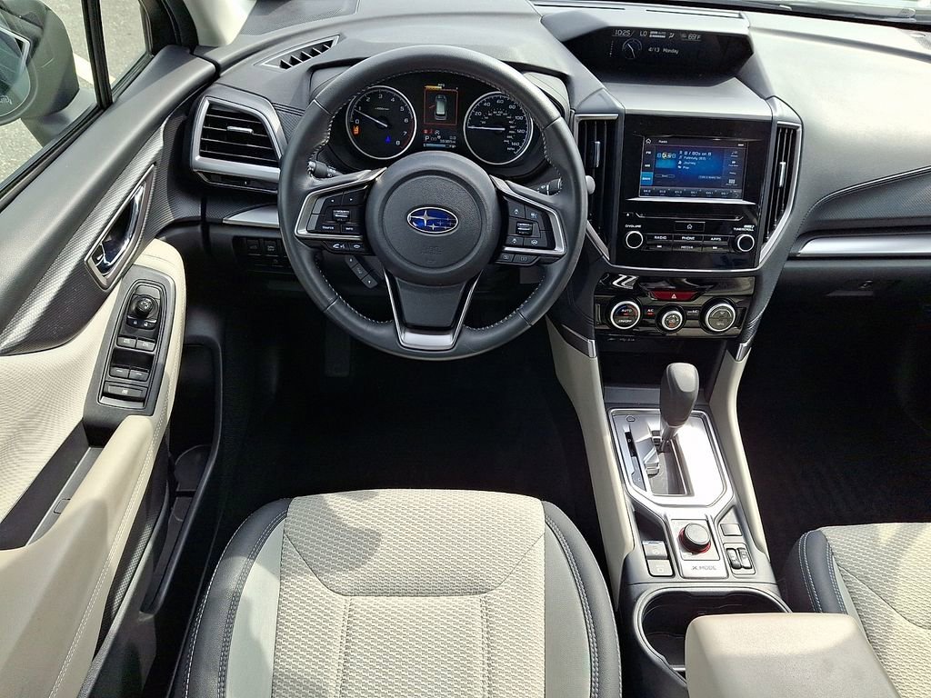 Used 2022 Subaru Forester Premium image 2