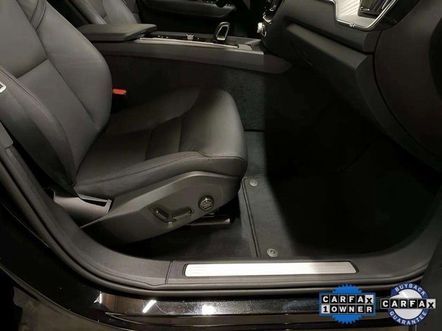 Used 2025 Volvo XC60 B5 Plus image 71