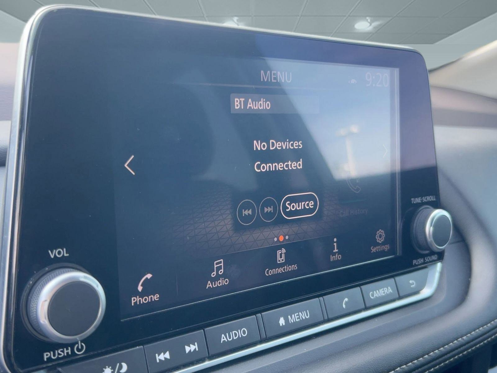 Used 2023 Nissan Rogue SV image 23