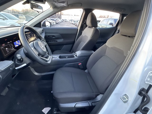 New 2026 Nissan Kicks S image 20