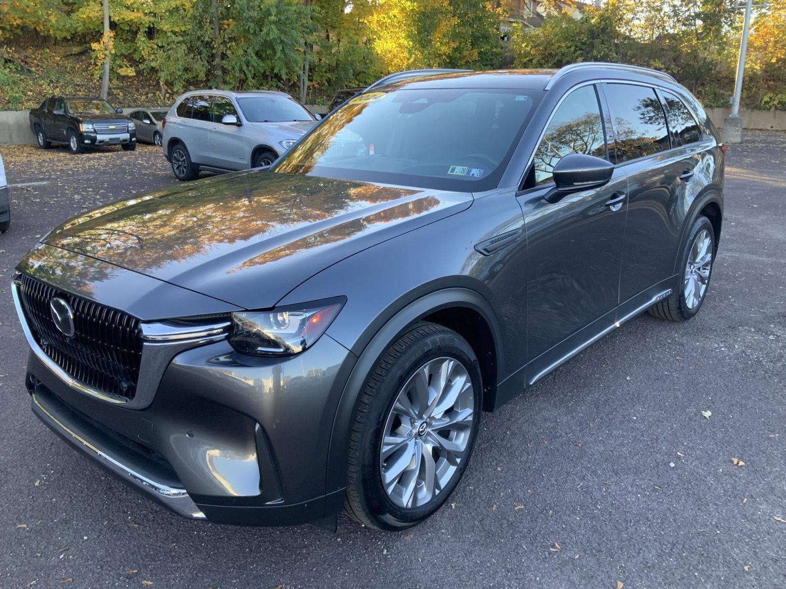 Used 2024 MAZDA CX-90 3.3 Turbo w/ Premium Plus Pkg image 3