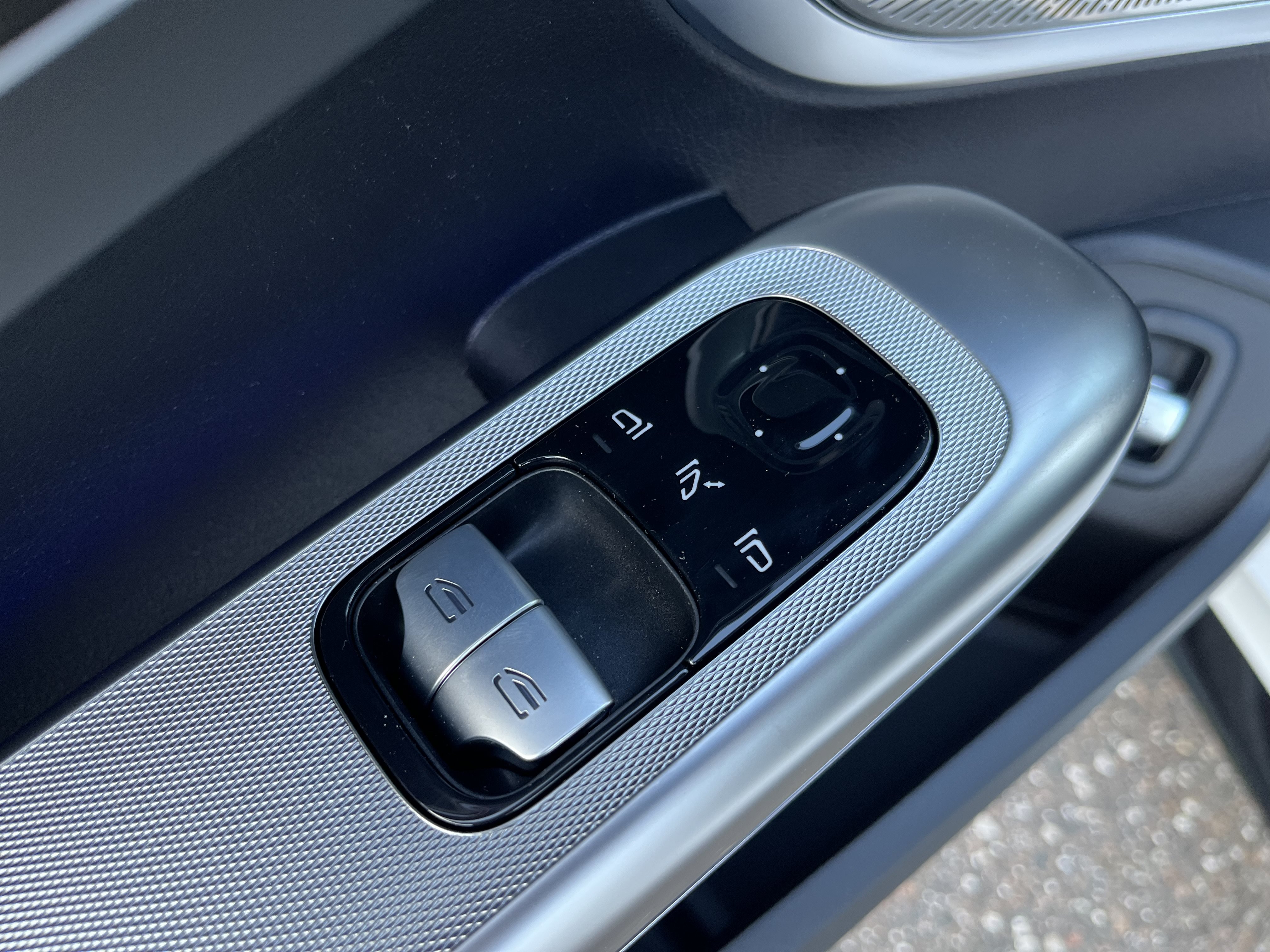 New 2026 Mercedes-Benz CLE 53 AMG 4MATIC Coupe image 15