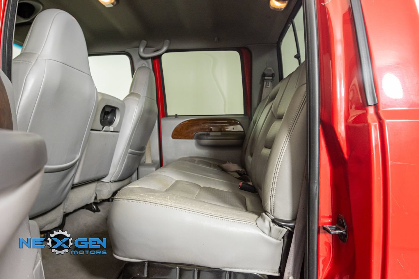 Used 2001 Ford F350 Lariat AWD/4WD image 23