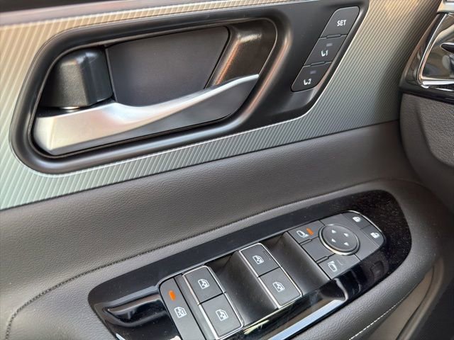 Certified 2025 Nissan Murano SL w/ Cargo Package AWD/4WD image 22