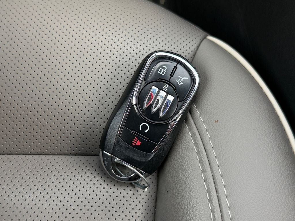 Used 2024 Buick Envista Avenir FWD image 31