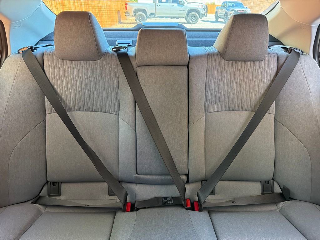 Used 2025 Toyota Camry LE w/ Convenience Package image 29