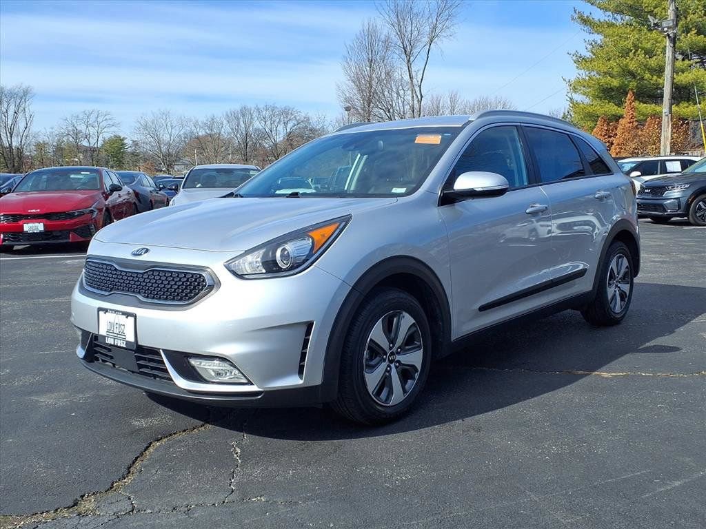 Used 2018 Kia Niro EX image 33