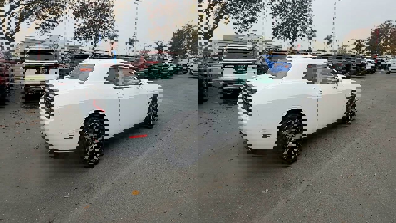 Used 2019 Dodge Challenger GT w/ Blacktop Package image 7