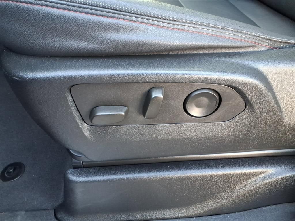 Used 2023 Chevrolet Tahoe RST w/ Luxury Package image 12