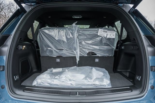 New 2026 Jeep Grand Cherokee L Limited image 12