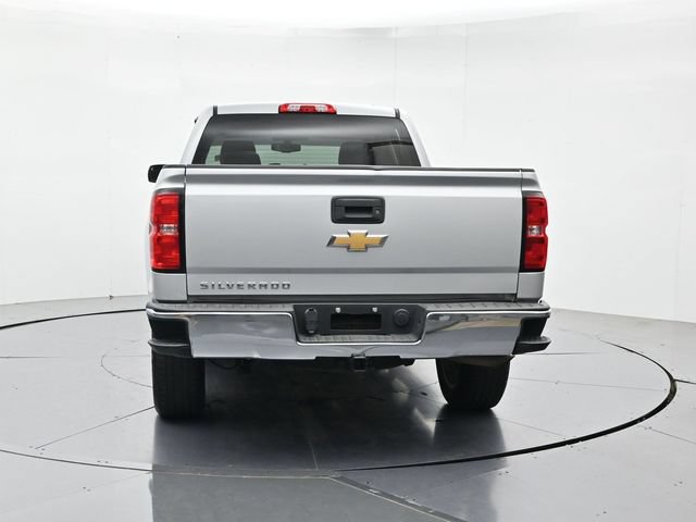 Used 2018 Chevrolet Silverado 1500 Custom w/ Custom Value Package RWD image 8
