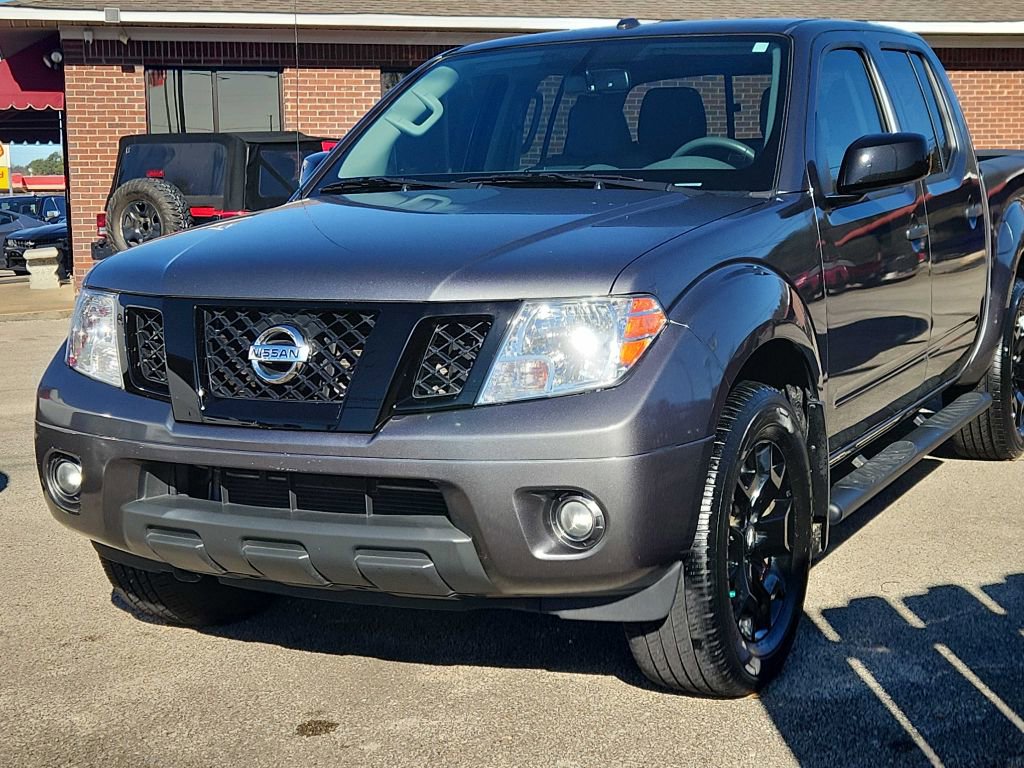 Used 2018 Nissan Frontier SV w/ Value Truck Package image 5
