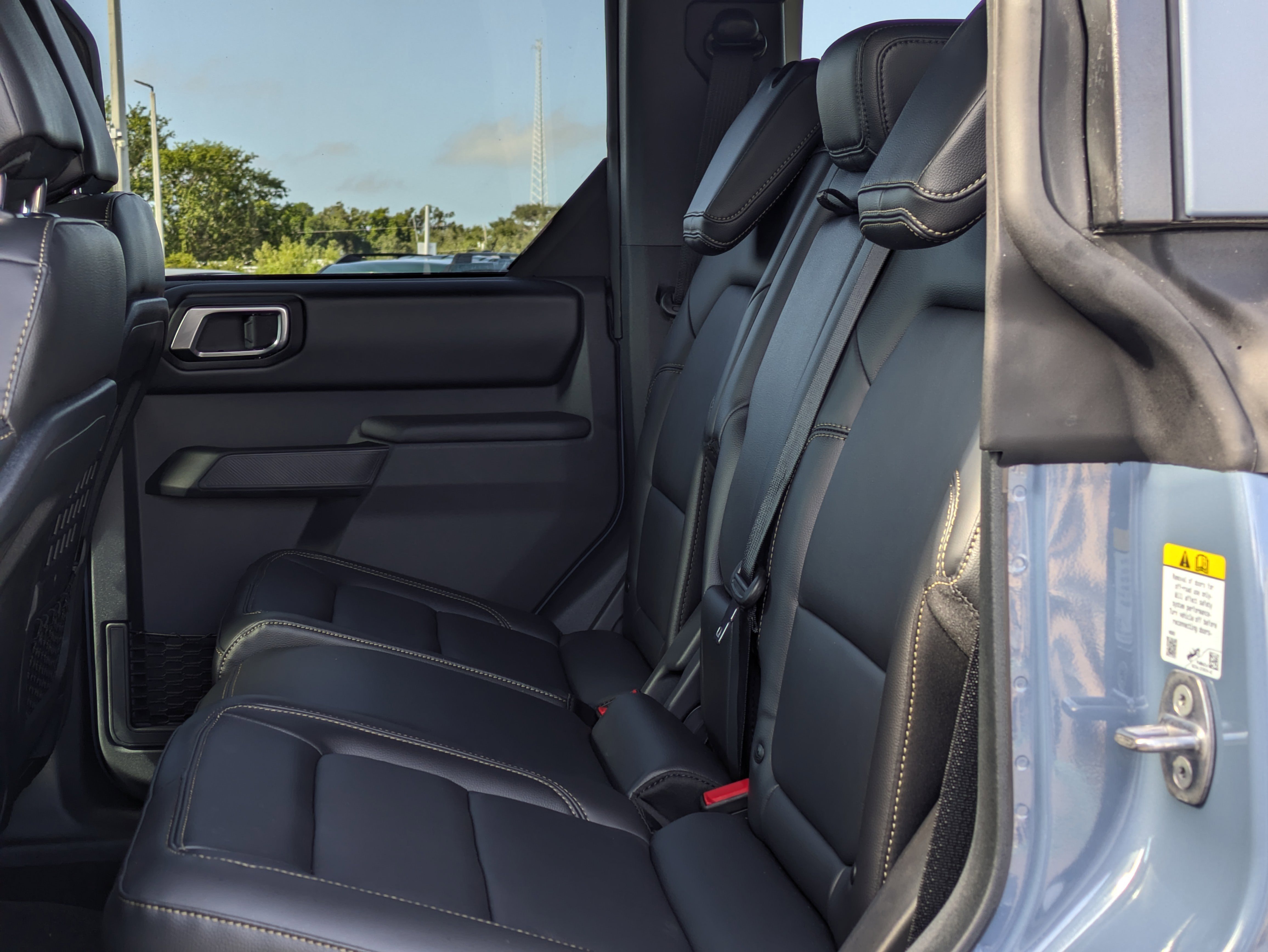 New 2025 Ford Bronco Badlands image 31