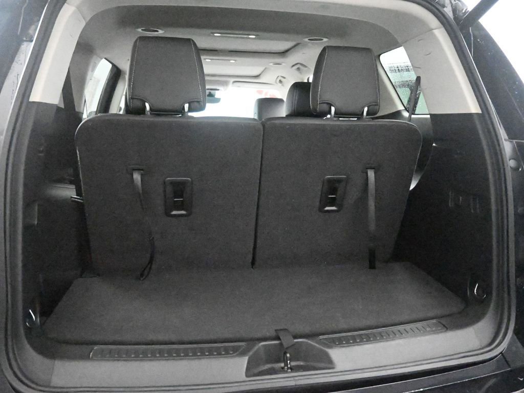 Used 2021 GMC Acadia Denali w/ Denali Ultimate Package image 25