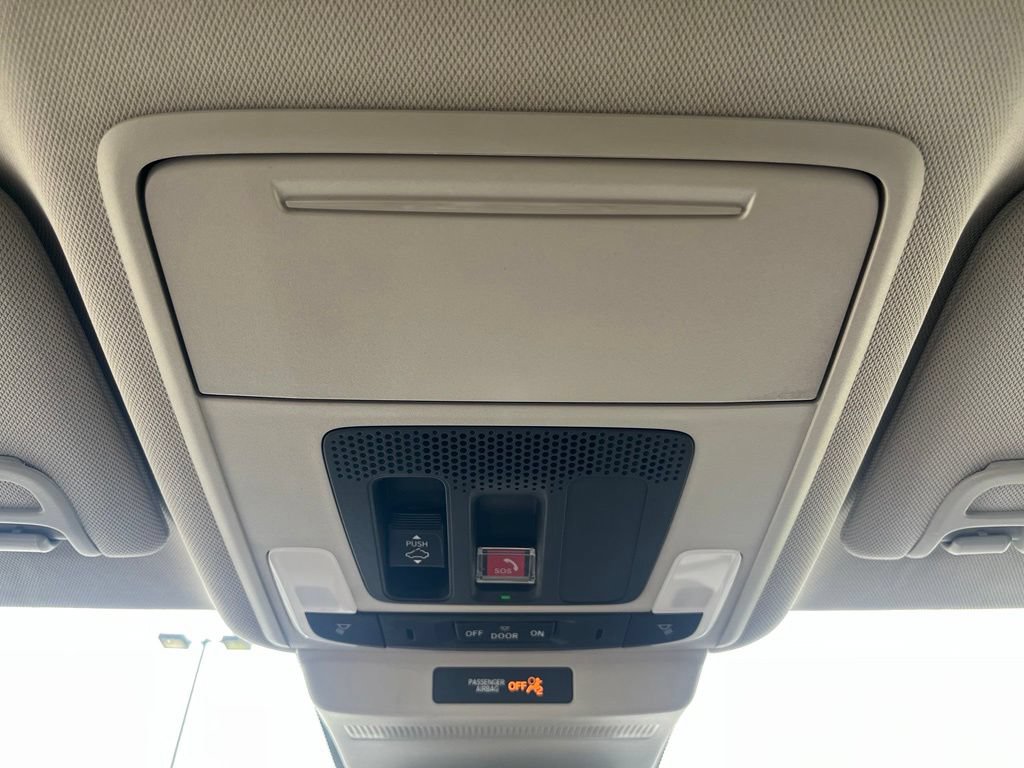 Used 2023 Honda Accord EX-L image 19