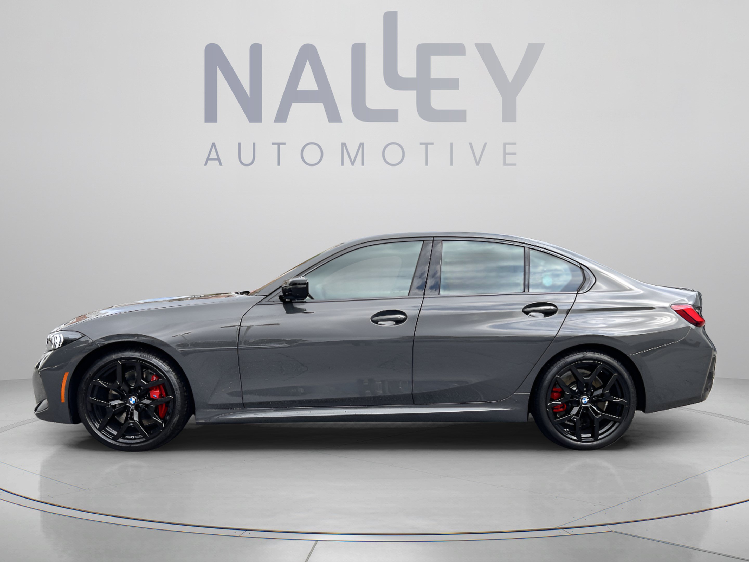 New 2026 BMW 330i Sedan w/ M Sport Package RWD image 2