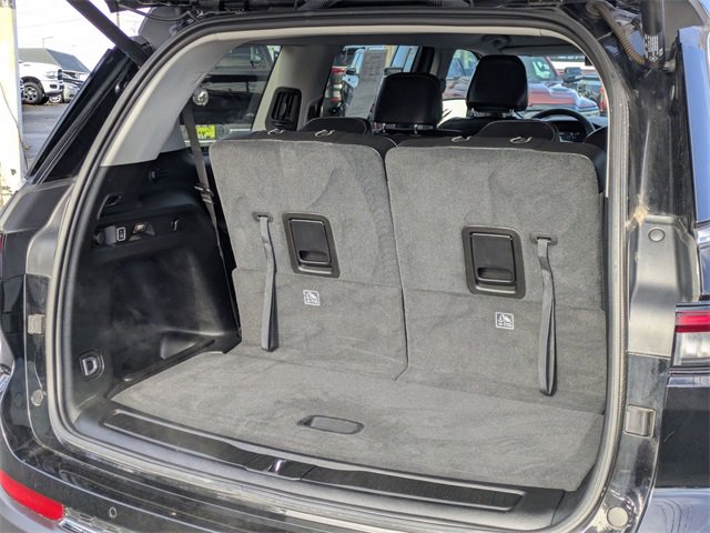 Certified 2023 Jeep Grand Cherokee L Limited w/ Trailer Tow Group (B) image 27