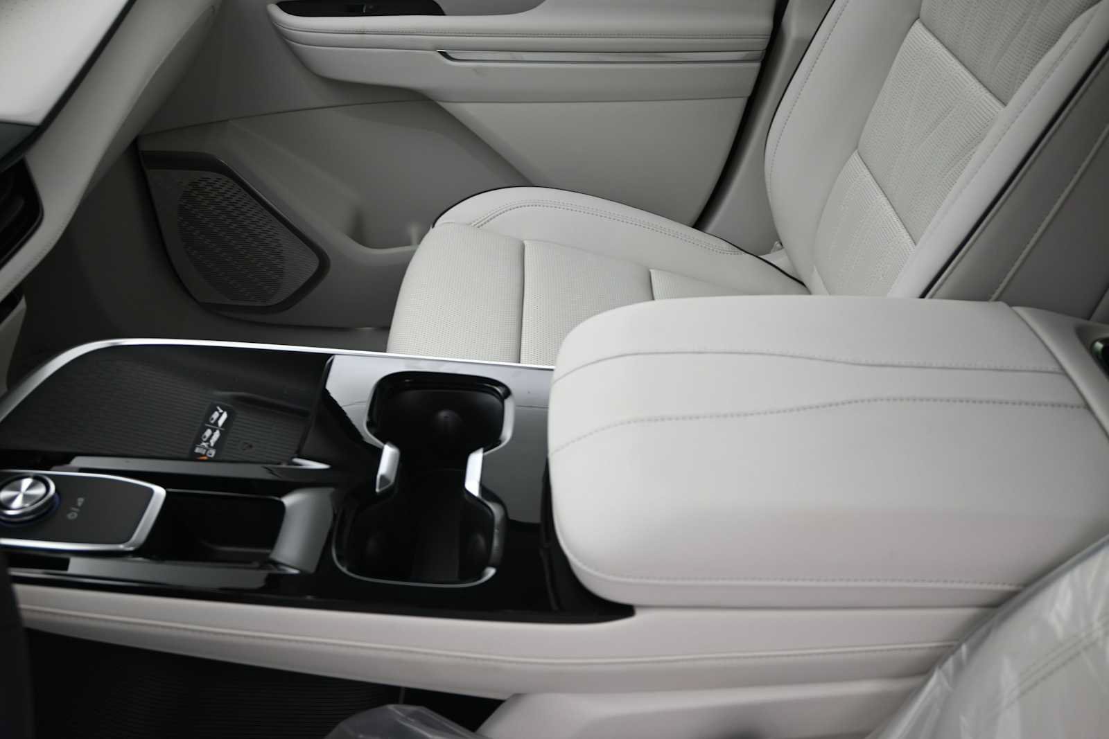New 2027 Buick Enclave Avenir AWD/4WD image 18