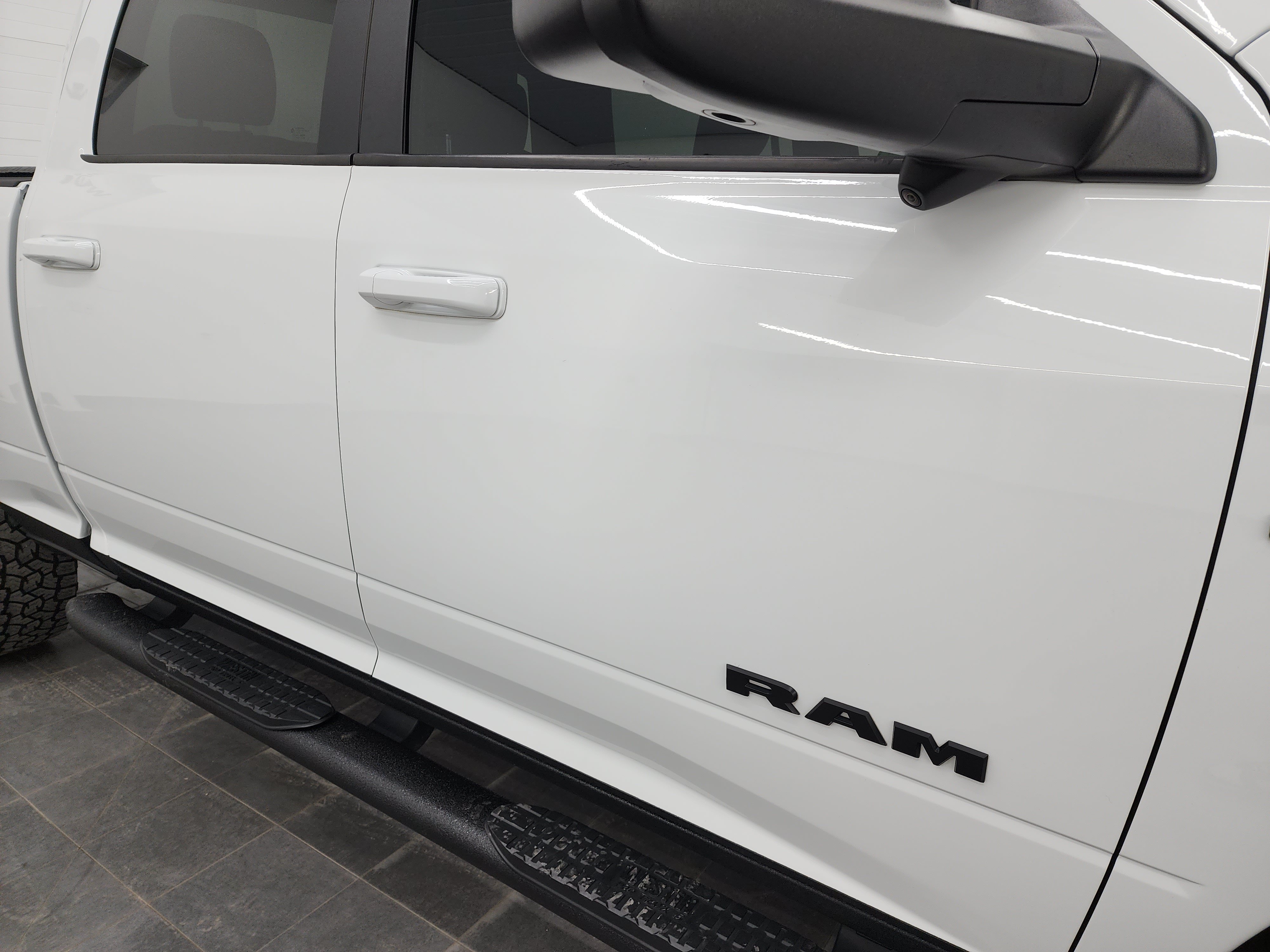 Used 2020 RAM 2500 Big Horn w/ Night Edition AWD/4WD image 28