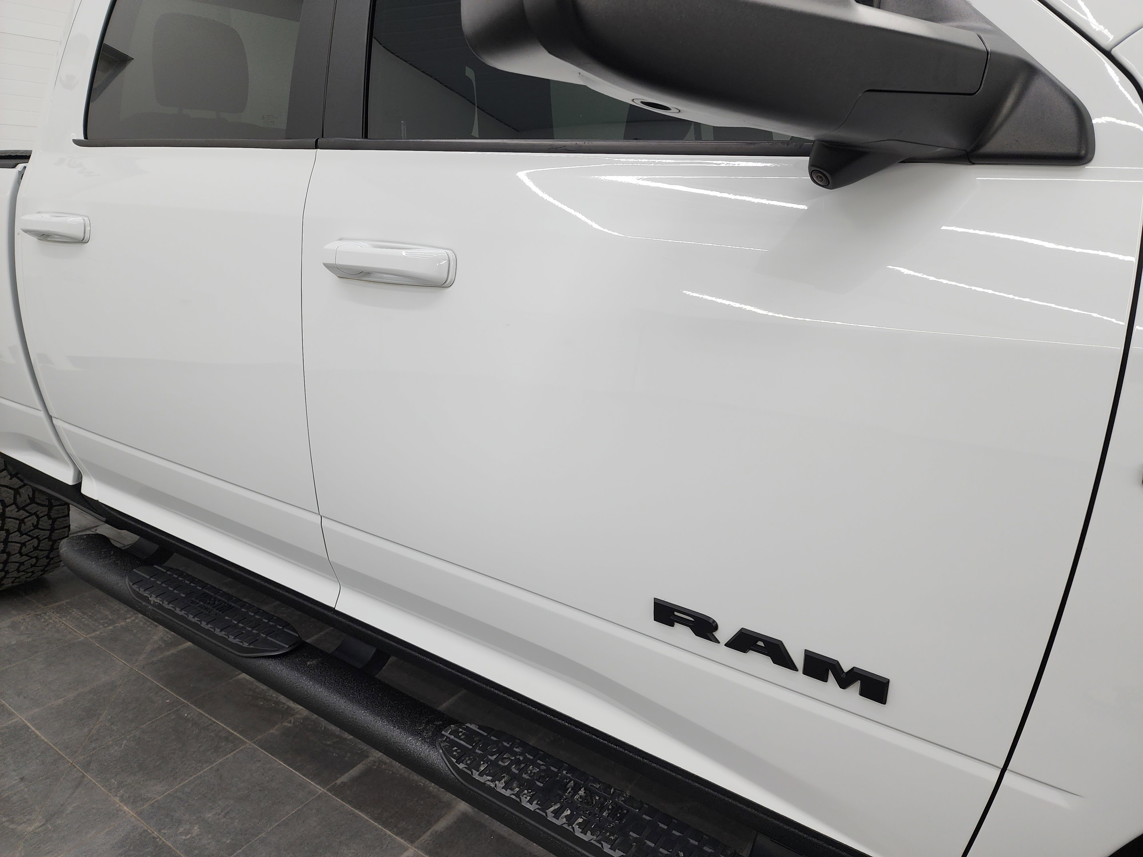 Used 2020 RAM 2500 Big Horn w/ Night Edition AWD/4WD image 28