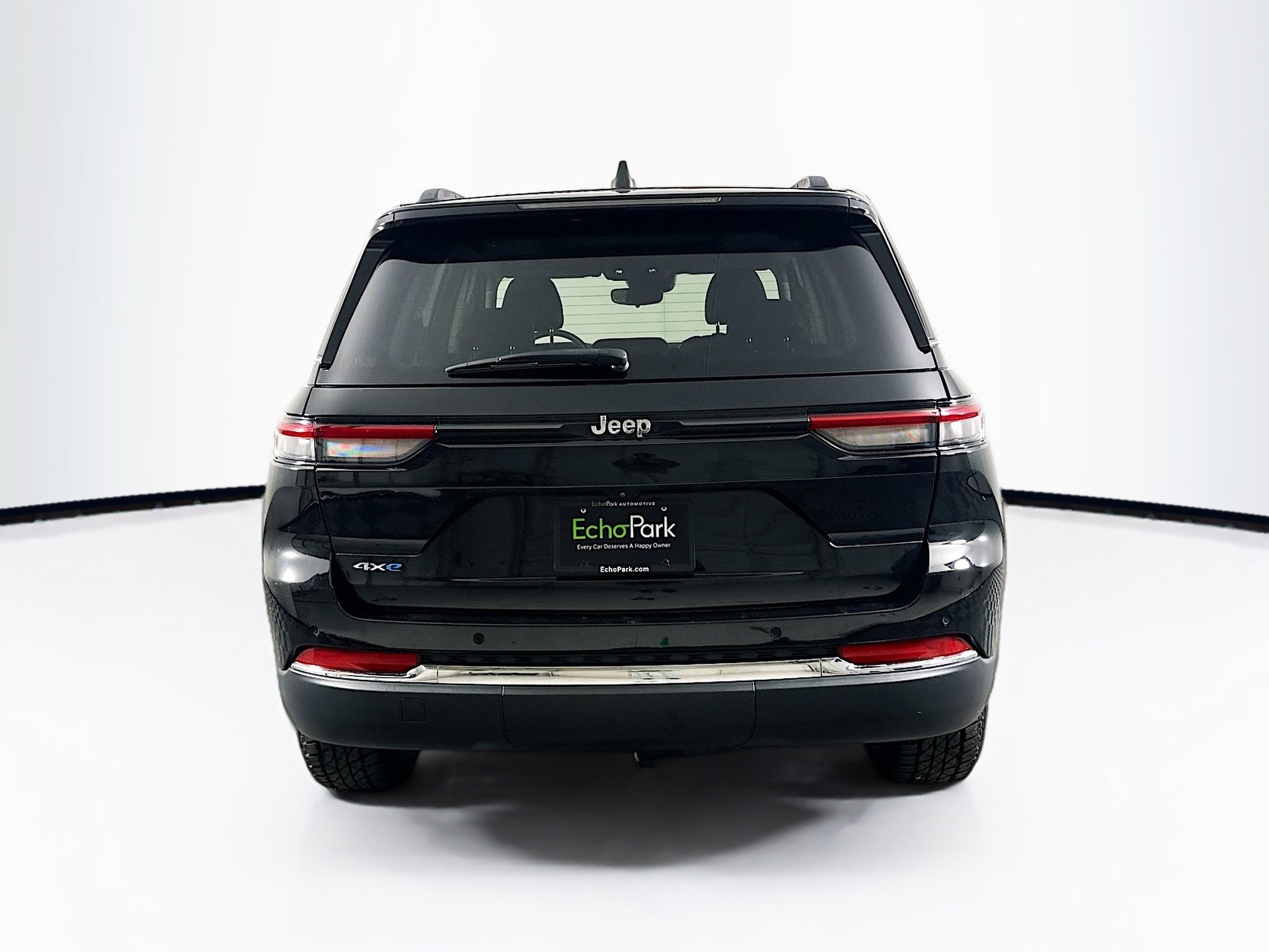 Used 2022 Jeep Grand Cherokee Limited 4xe image 7