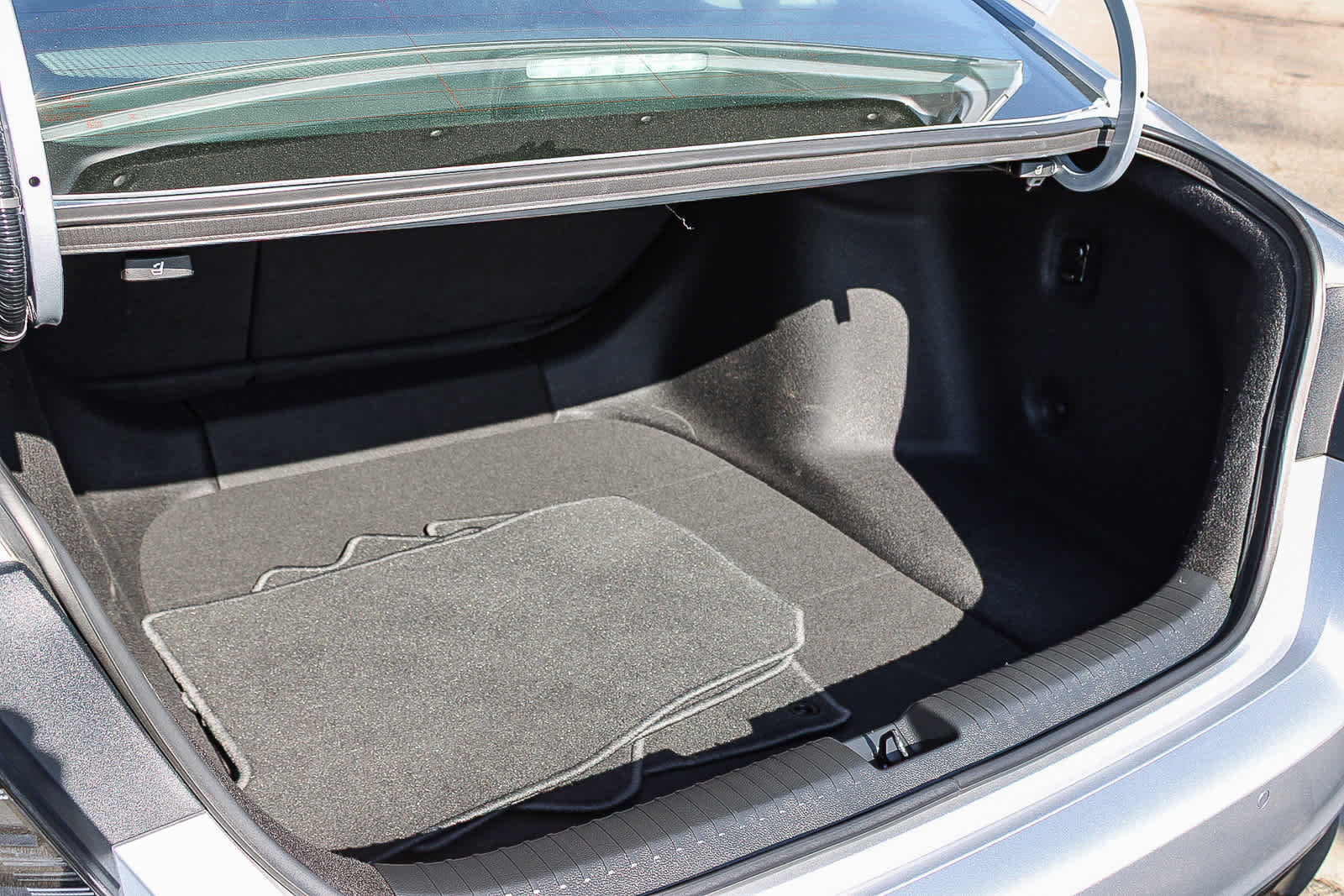 Certified 2025 Honda Accord Touring image 25