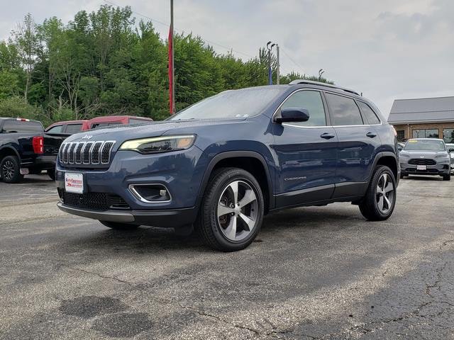 Used 2021 Jeep Cherokee Limited w/ Trailer Tow Group AWD/4WD video 3