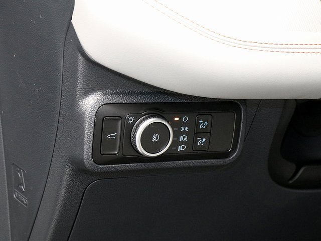 New 2026 Ford Explorer Active image 26