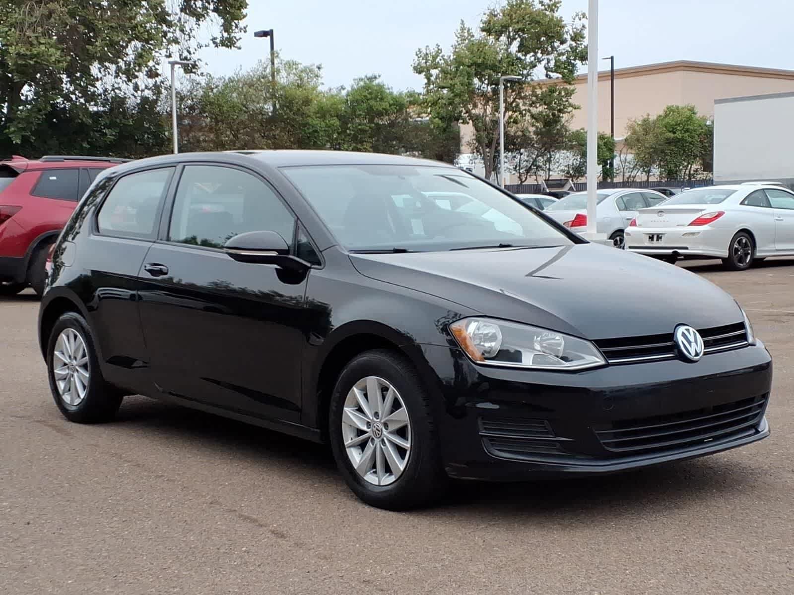 Used 2015 Volkswagen Golf S FWD video 3