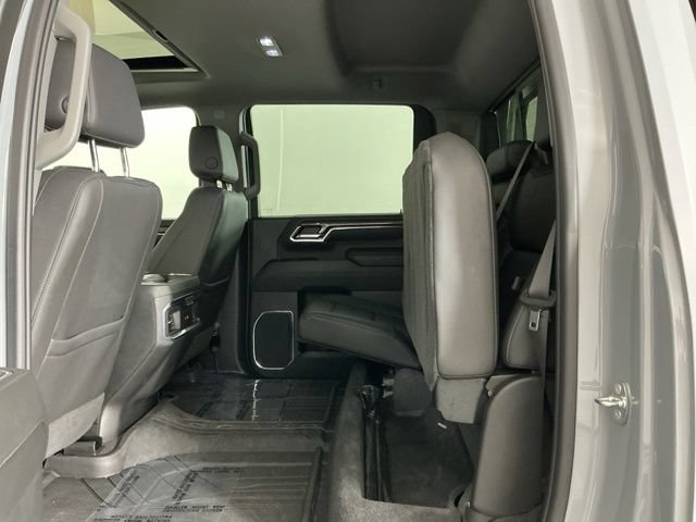 Used 2024 Chevrolet Silverado 3500 LTZ w/ LTZ Plus Package AWD/4WD image 30