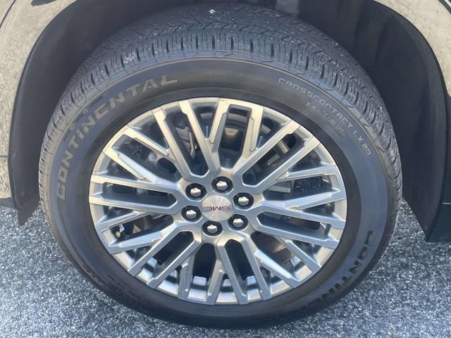 Used 2026 GMC Acadia Denali w/ Super Cruise Package FWD image 11