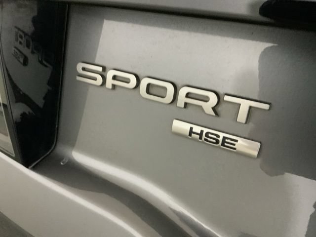Used 2018 Land Rover Discovery Sport HSE AWD/4WD image 13