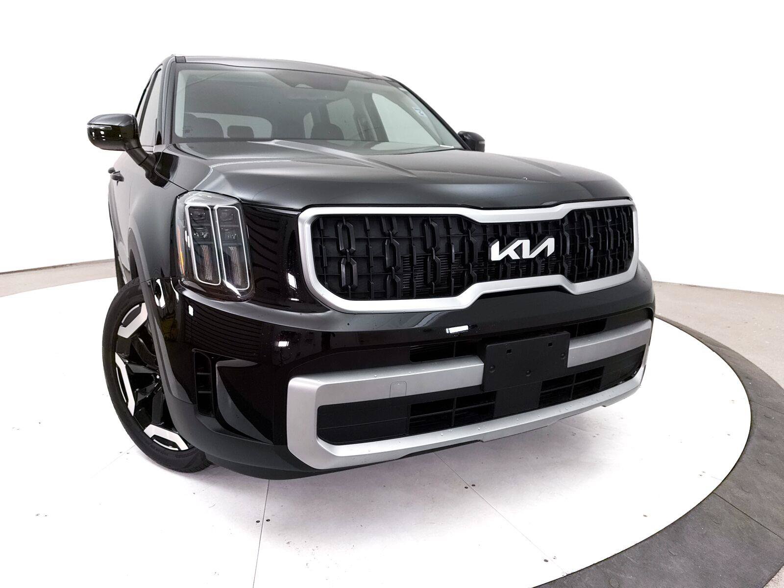 Used 2024 Kia Telluride EX FWD image 7