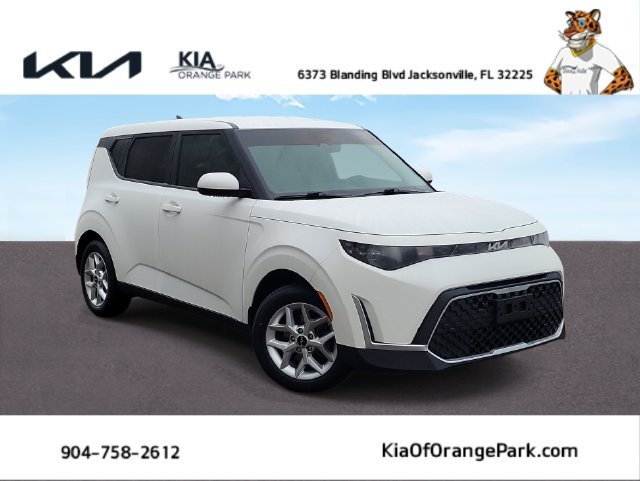 Used 2023 Kia Soul LX w/ Option Group 015